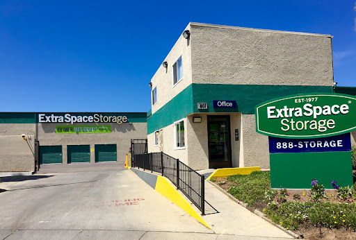 Extra Space Storage