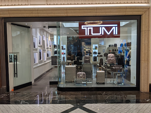 TUMI Store - The Shoppes at the Palazzo