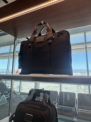 TUMI Store - Norman Y. Mineta San Jose International Airport