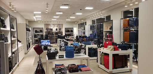TUMI Outlet Store - Orlando Premium Outlets