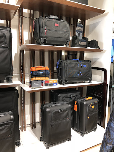 TUMI Store - Lincoln Road Mall