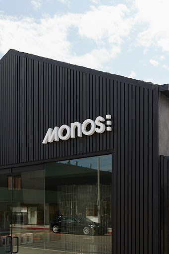 Monos