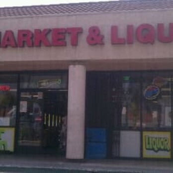 Mike Mini Market: Tienda de Licores y Productos Locales