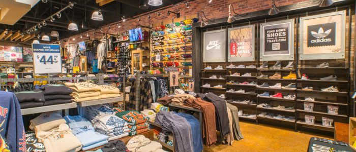 Tillys: Moda Urbana y Calzado Trendy | Estilo Casual para Jóvenes