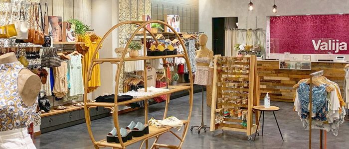 Valija elegante en Plaza del Caribe – Moda, ofertas y estilo en tu destino de compras