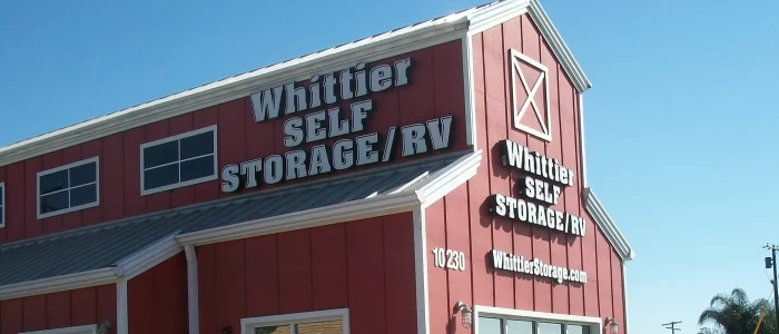 Almacén Self Storage Lighthouse en Whittier – Seguridad, Accesibilidad y Precio