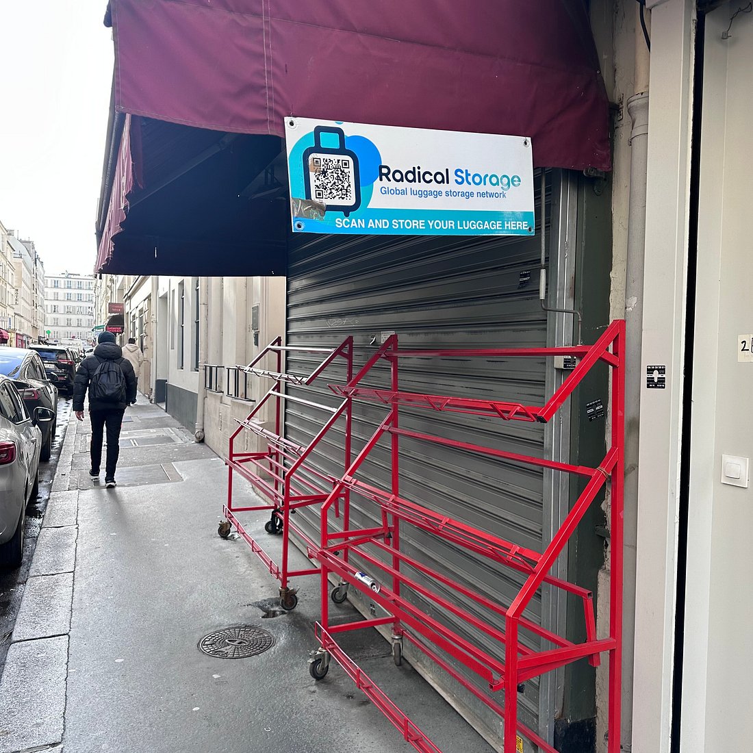 Almacenamiento de Equipaje en Hutton St y Central Av – Radical – Servicio Seguro y Rápido