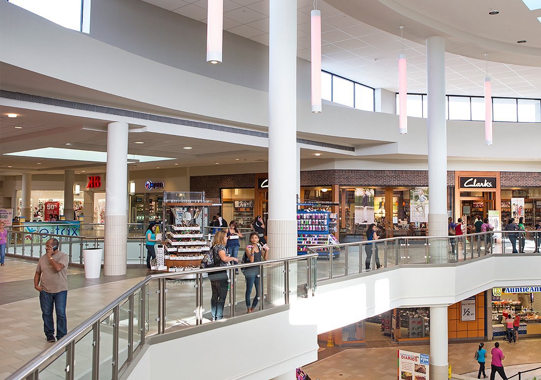 Plaza Carolina: Centro Comercial Vibrante en Carolina, Puerto Rico