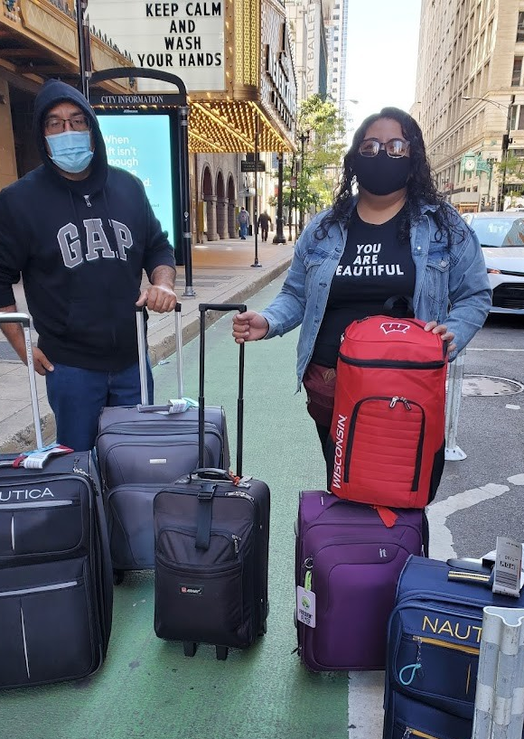 Ayuda con Equipaje cerca de OHare: Recogida, Entrega y Almacenaje 24h por Cita