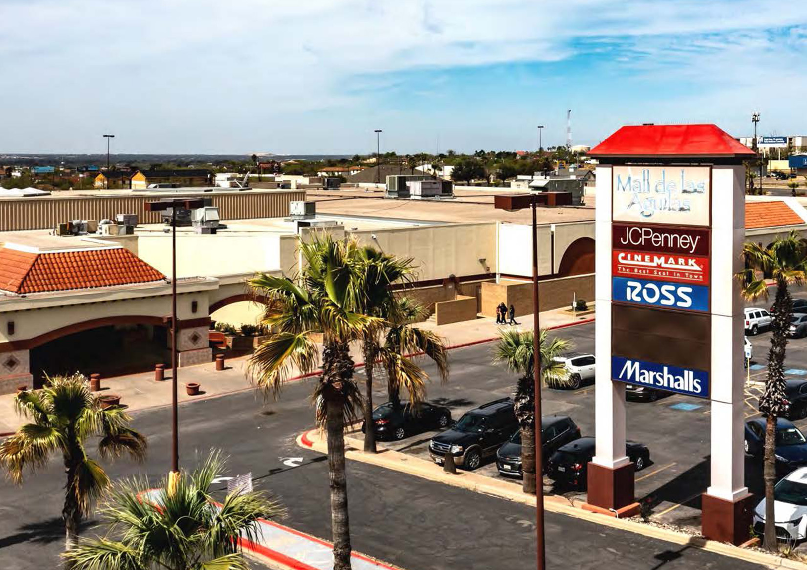 Mall de las Águilas: Centro Comercial Moderno y Vibrante