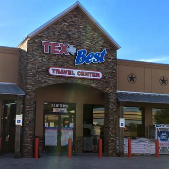 Texbest Travel Center: Gasolinera, Comida y Descanso en Carretera